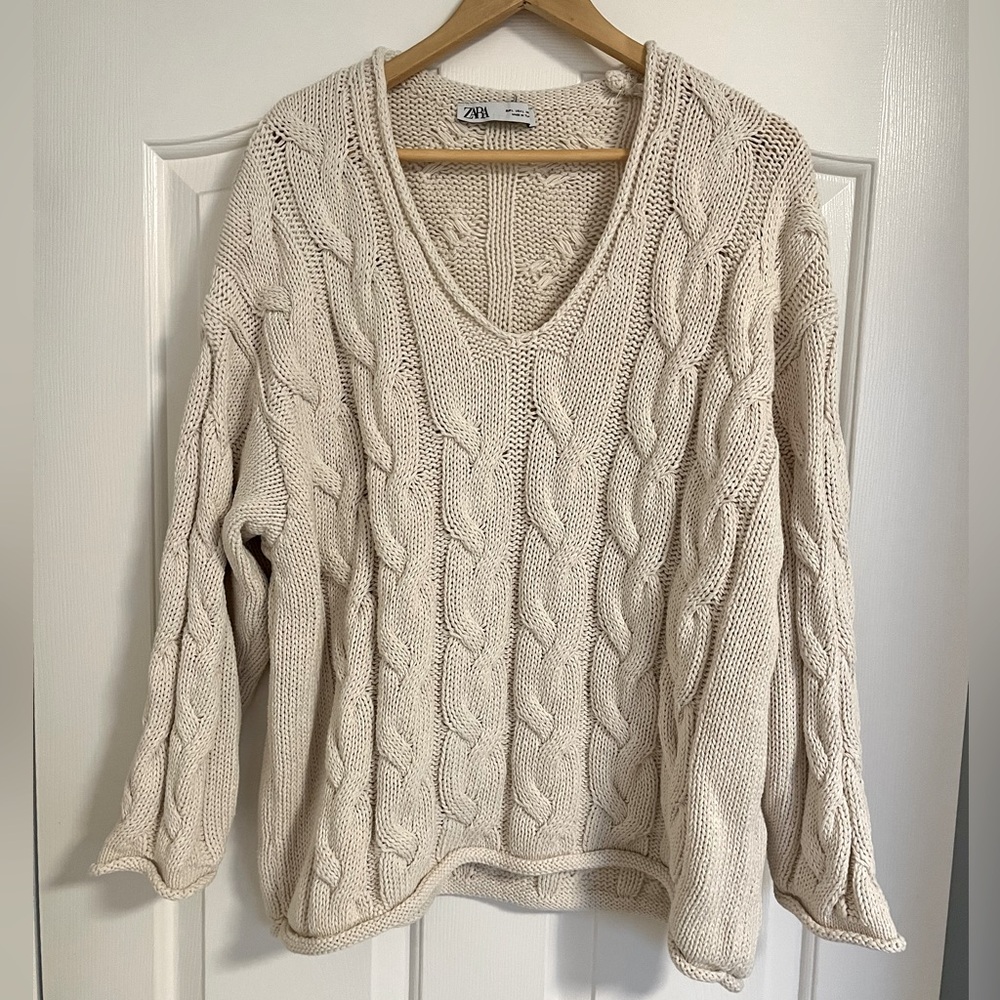 Knit sweater Zara - cream chunky pullover v neck